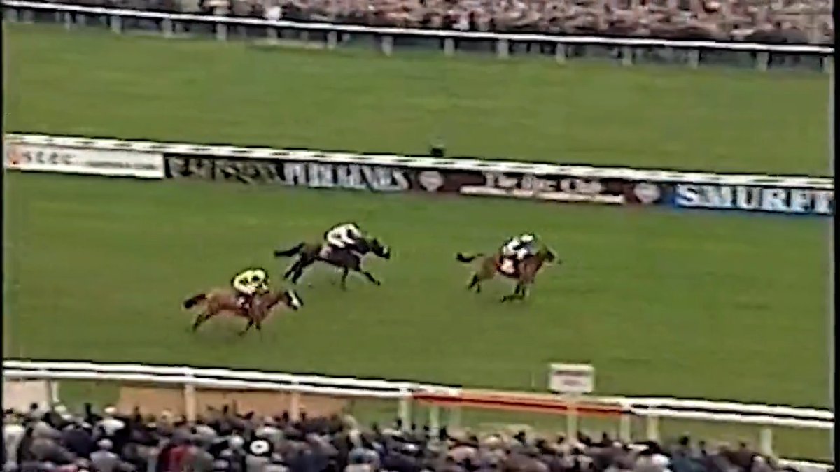 🏇 #CheltenhamFestival heritage for Willie Mullins! Kitty Waddell revisits the great man's first Festival winner with 𝐓𝐨𝐮𝐫𝐢𝐬𝐭 𝐀𝐭𝐭𝐫𝐚𝐜𝐭𝐢𝐨𝐧 in the 1995 Supreme. 🐐 Roll on Kopek Des Bordes on Tuesday! 🚀 18+ |