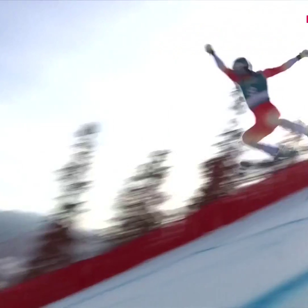 C'ÉTAIT QUOI ÇA ???! 🤯 Le saut hallucinant de Franjo von Allmen sur la descente à Kvitfjell ! #ChaletClub
