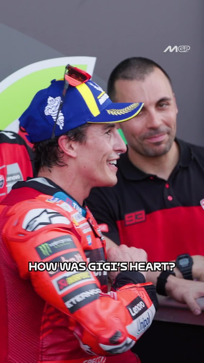 First race with Ducati Corse for Marc Márquez and already joking around Gigi's heartbeat! 😅💓 #ThaiGP 🇹🇭