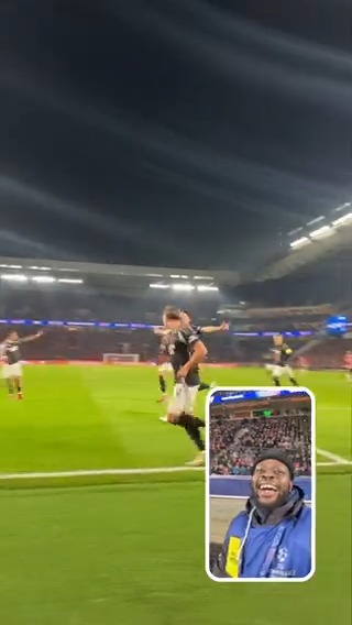 POV: Frimpon had the perfect view of Trossard's cheeky finish 😍