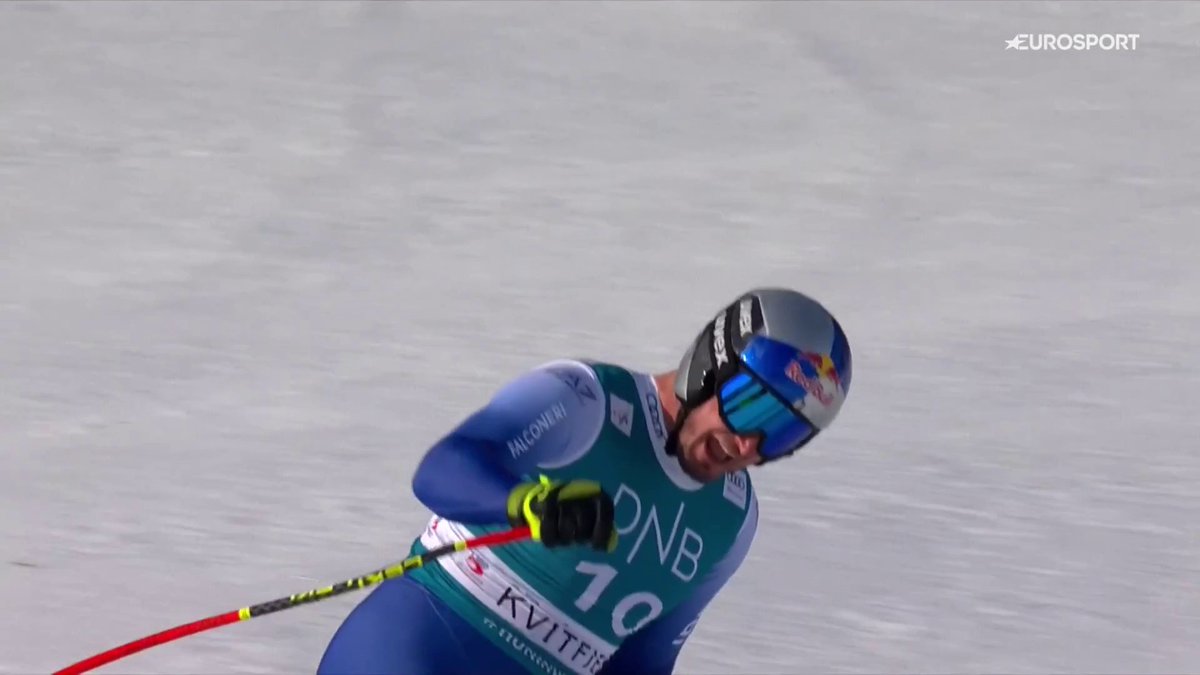 DOMME TI STAVAMO ASPETTANDO ❤️‍🔥 Capolavoro assoluto di Paris che, dopo 447 giorni, torna alla vittoria in CdM, regolando tutto lo squadrone svizzero con una discesa pazzesca a Kvitfjell! Rifilati oltre tre decimi al cannibale Marco Odermatt 🇮🇹⚡🎿 #EurosportSCI