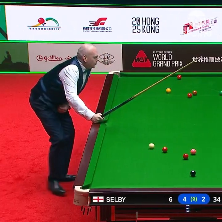 Ouch! 😣 A painful pot for The Ballrun, Stuart Bingham! #WorldGrandPrix
