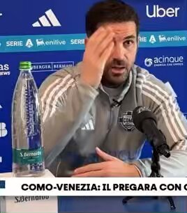 🗣️ Cesc Fàbregas : « Assane Diao a été convoqué par le Sénégal, mais il est également dans la pré-liste de l'Espagne. Il doit faire un choix. J'ai parlé avec lui, c'est aussi mon boulot de lui faire comprendre qu'il ne doit pas oublier ce qui l'a emmené à ce niveau. » 🤔
