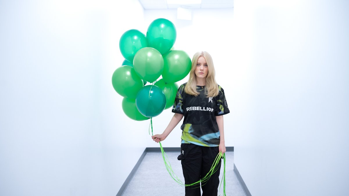 #Respawn_Partner This video is mysterious and important @RespawnByRazer x Shopify Rebellion