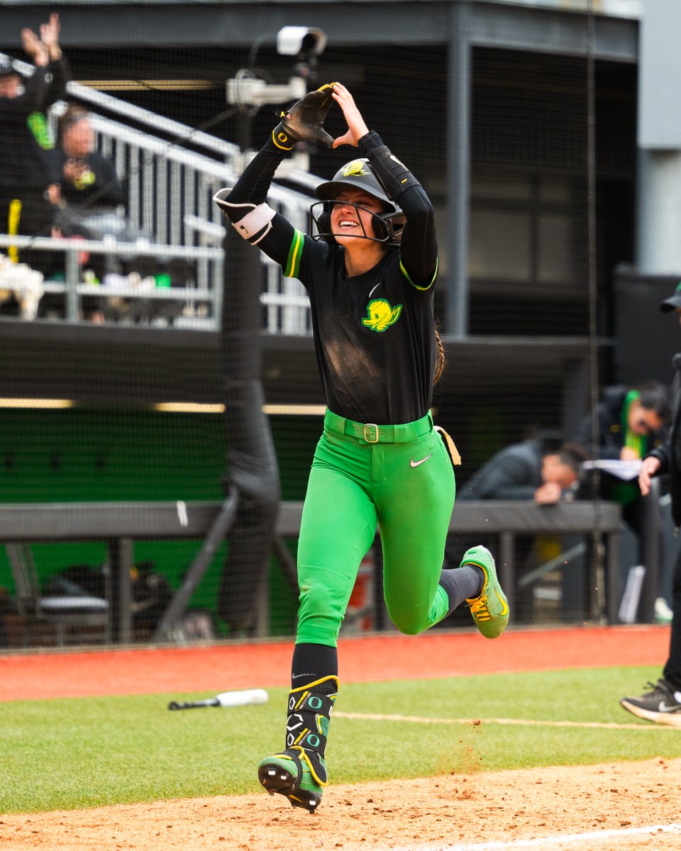 Step into our house. Oregon Softball x #GoDucks