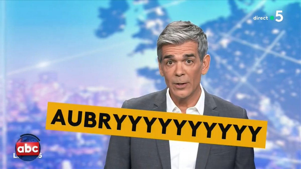 🤭 Xavier de Moulins a loupé une carrière de commentateur de foot… ⚽ L’ABC de Bertrand Chameroy en intégralité : #CàVous