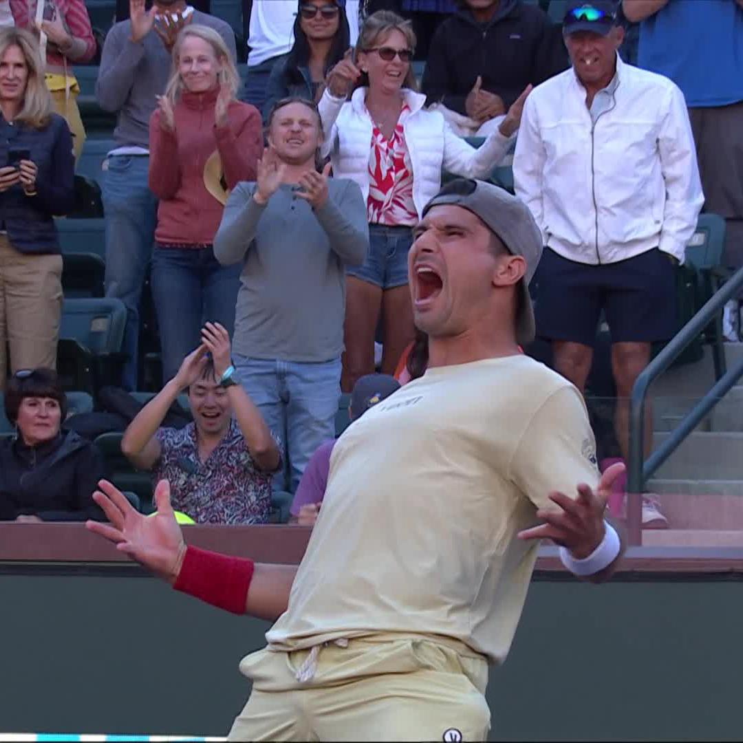 The celebration to match the performance ๐ฅ #TennisParadise