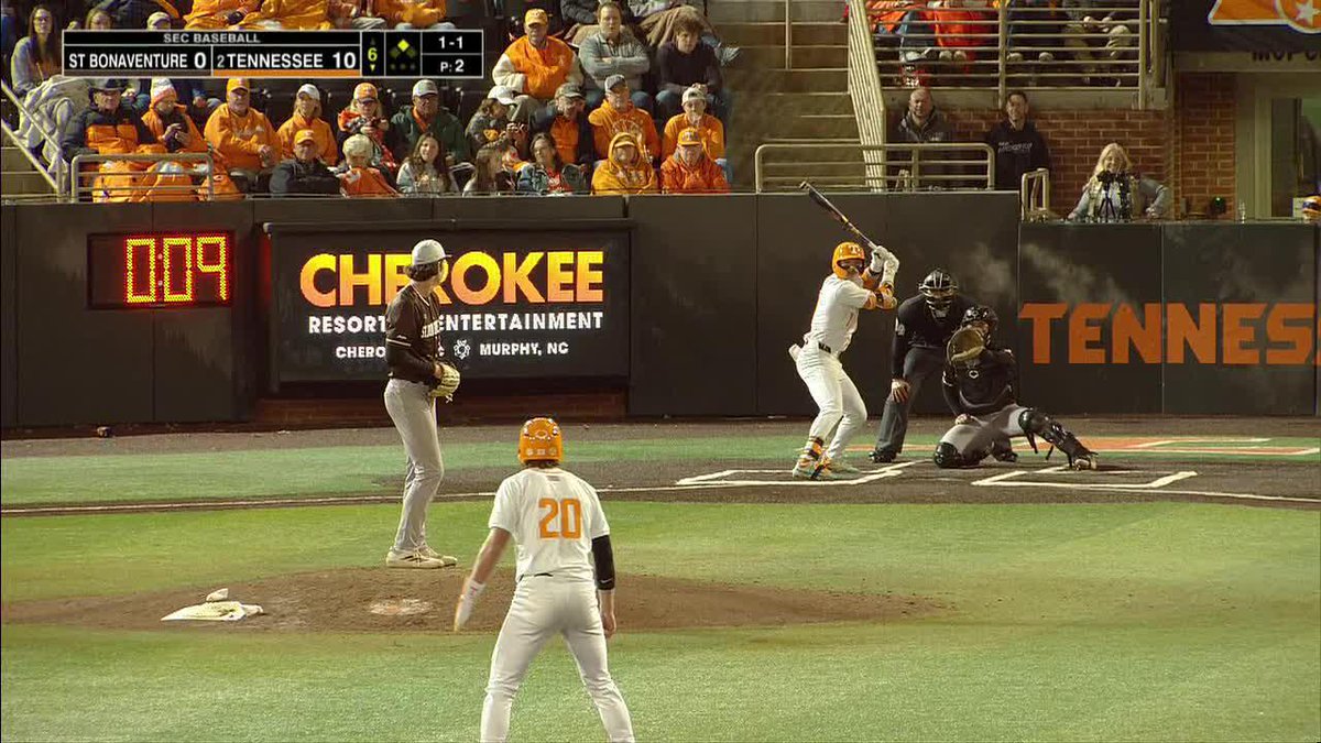 Make that four straight games with a homer for Fish! 📺 #GBO // #BeatSBU