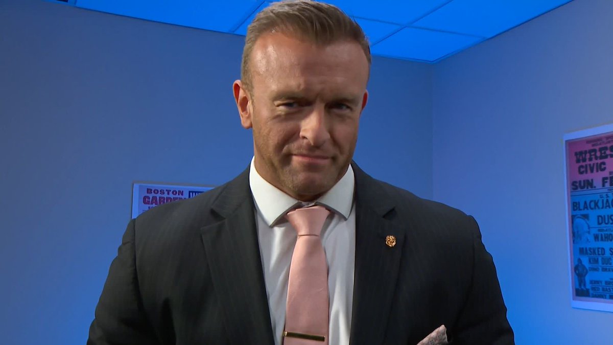 When in doubt, bring the whiteboard out. Nick Aldis just broke down all the chaos going on within the Tag Team Division, and gave us a solution in the process. 👀 #SmackDown