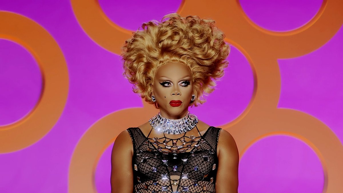 Spoilers ahead! ⚠️ The bottom two take us to Club Hoedown in a lip sync to "YA YA" by BEYONCÉ! 🤠 What'd you think? 👇 #DragRace