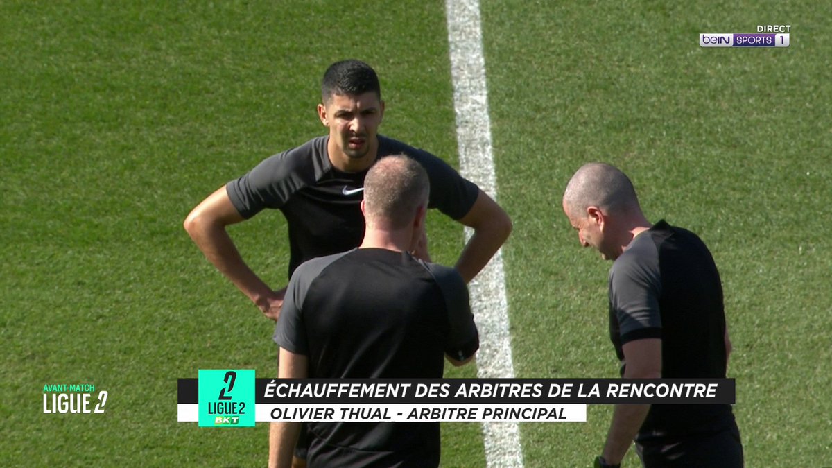 ⚽️ #Ligue2BKT 👀 Au cœur de la préparation des arbitres de #PFCFCL #beINLIGUE2
