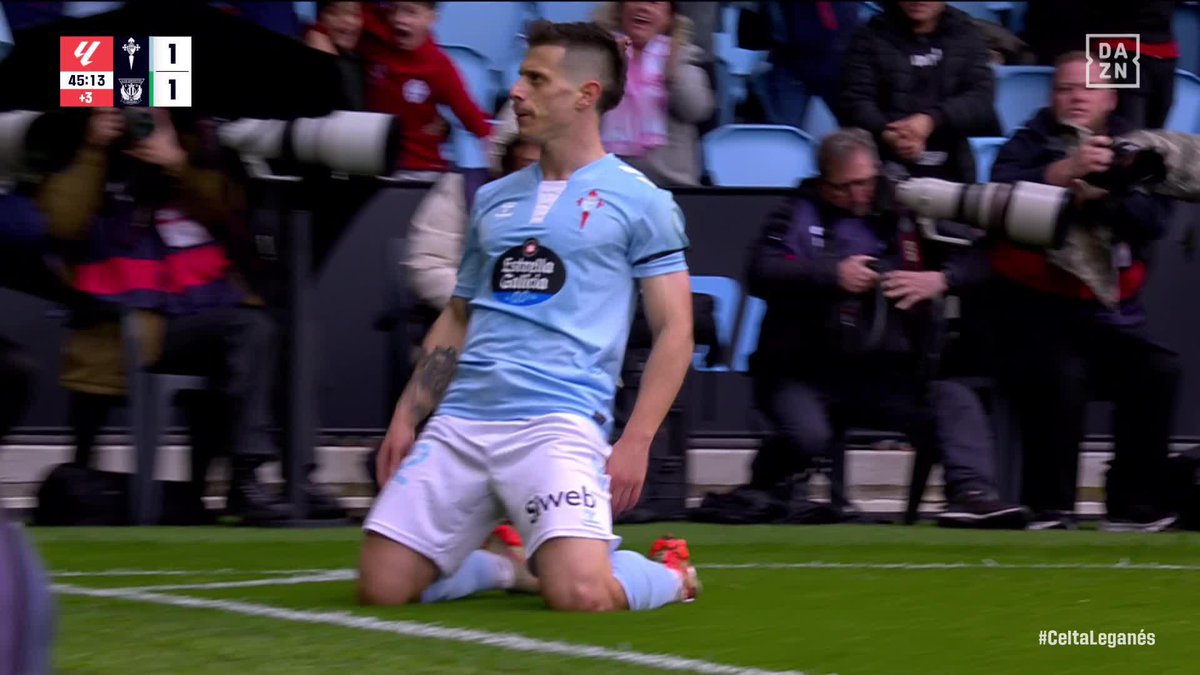 El tacón de Iago Aspas El movimiento de Borja Iglesias La definición de Alfon ¿Qué es el Celta de Vigo de Claudio Giráldez? El Celta de Vigo de Claudio Giráldez es esto 🔥 Este gol en bucle ✨ #LALIGAenDAZN ⚽