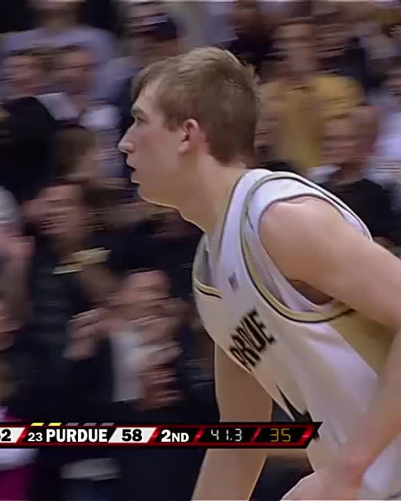 HBD, Robbie Hummel! 🥳 Our guy was a pretty good baller back in his day. Relive some of the Purdue Men's Basketball great's highlights from a 24-point, 11-rebound night in a 2008 win over No. 9 Michigan State ⬇️ #B1GMBBall