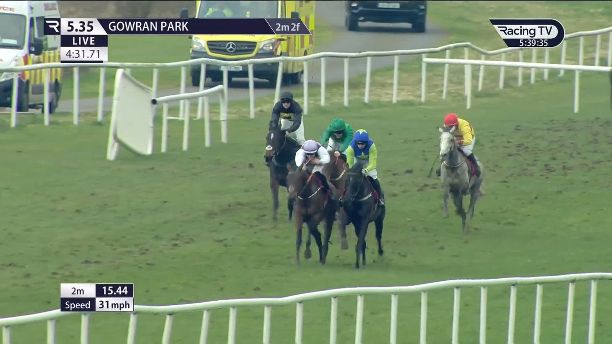 🚨 Smart Willie Mullins bumper winner klaxon! 🚨 𝐊𝐬𝐚𝐫 𝐅𝐚𝐭𝐚𝐥 makes a fine impression on his Rules bow Gowran Park The likes of Yorkhill, Bob Olinger and Tullyhill have won this in recent times 📒