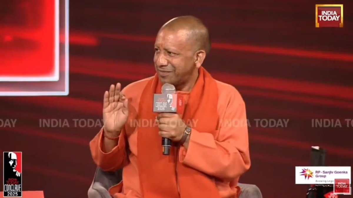 नोएडा इंटरनेशनल एयरपोर्ट, जेवर भारत का सबसे बड़ा एयरपोर्ट बन रहा है... लॉजिस्टिक के सबसे बड़े हब के रूप में वह क्षेत्र डेवलप हो रहा है...