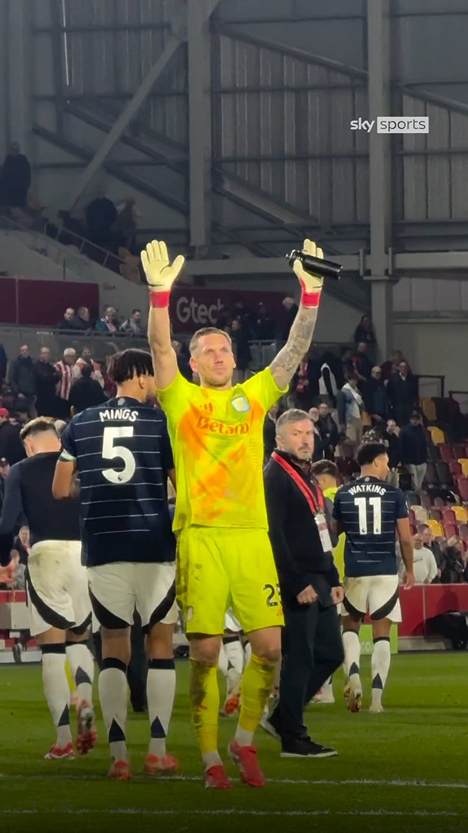 Ovation for Olsen ๐