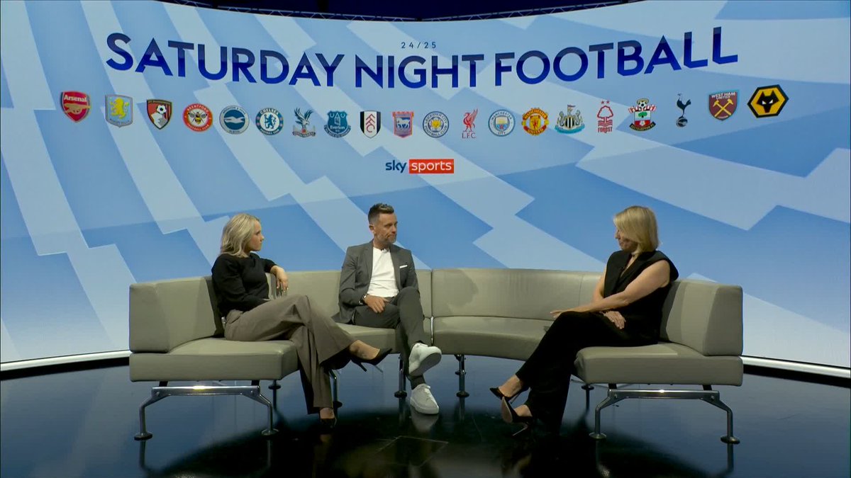 "I think Liverpool have got far too much" The SNF studio discuss the title race 🏆