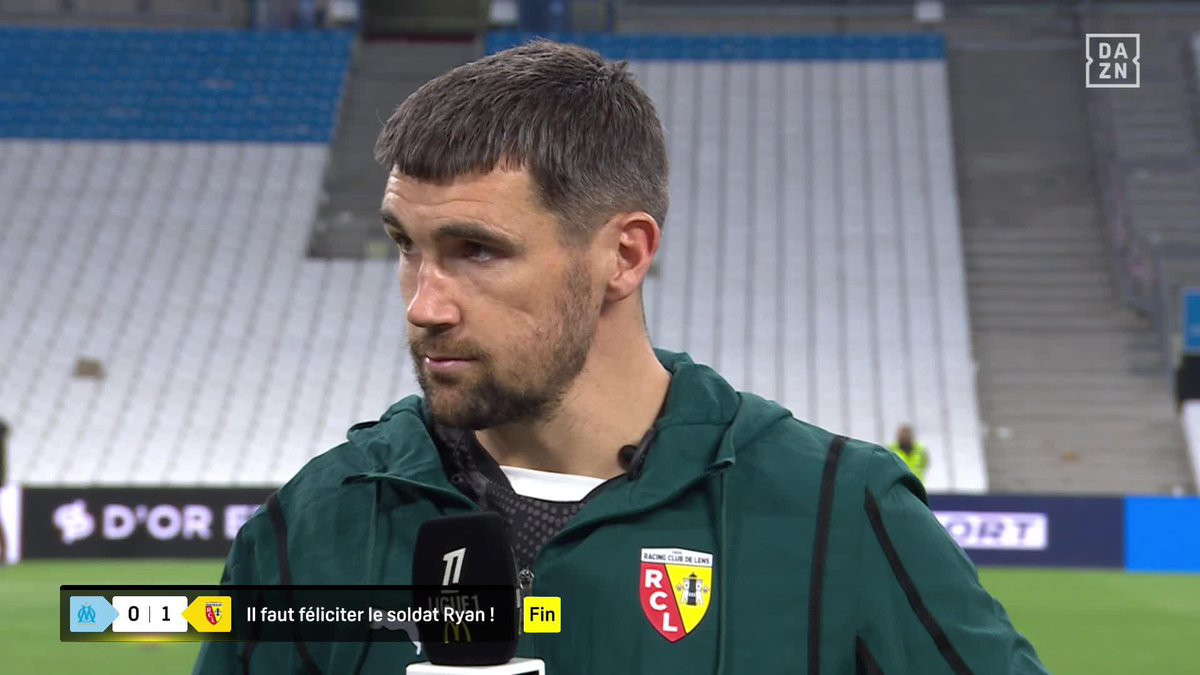 🔥 Le soldat Ryan du Racing Club de Lens, impérial ce soir : « Je viens d’arriver et j’essaye toujours d’être bon pour les supporters. » 🧤👑 🔗 #OMRCL