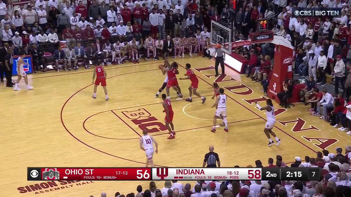 OMG. Trey Galloway nothing but net from 30 feet to put Indiana Basketball in control 🤯