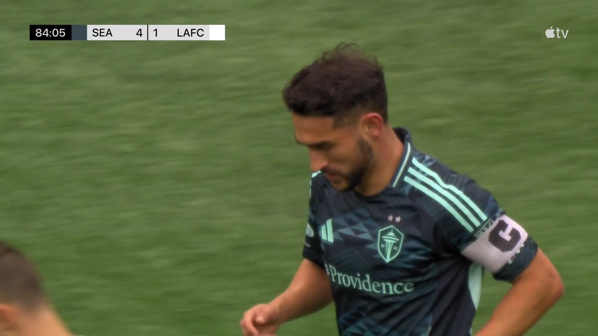 Cristian Roldan joins the party and the Sounders cannot be stopped.