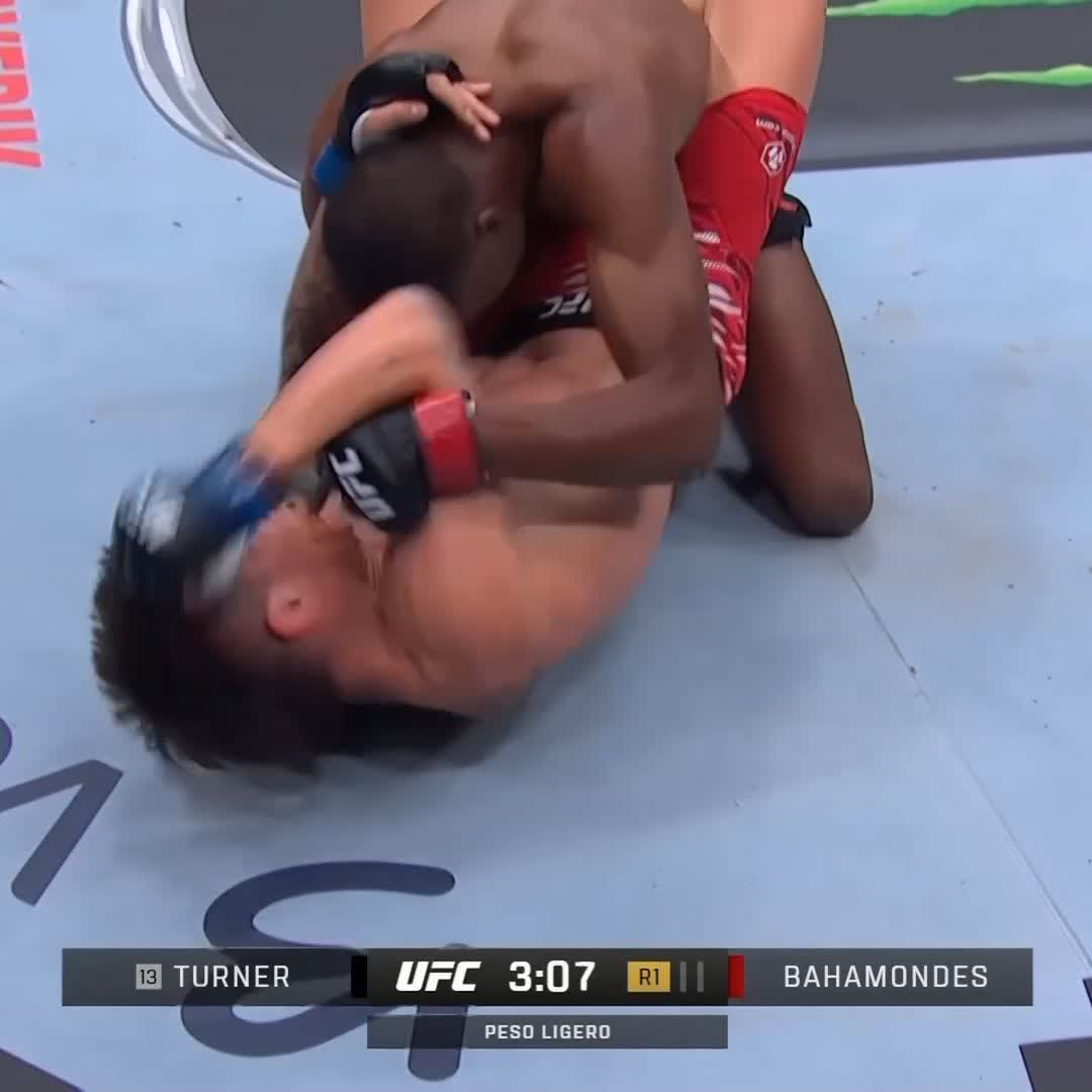 🔥 PROMESA CUMPLIDA! 🔥 Bahamondes gana por sumisión! 🇨🇱👊 #UFC313