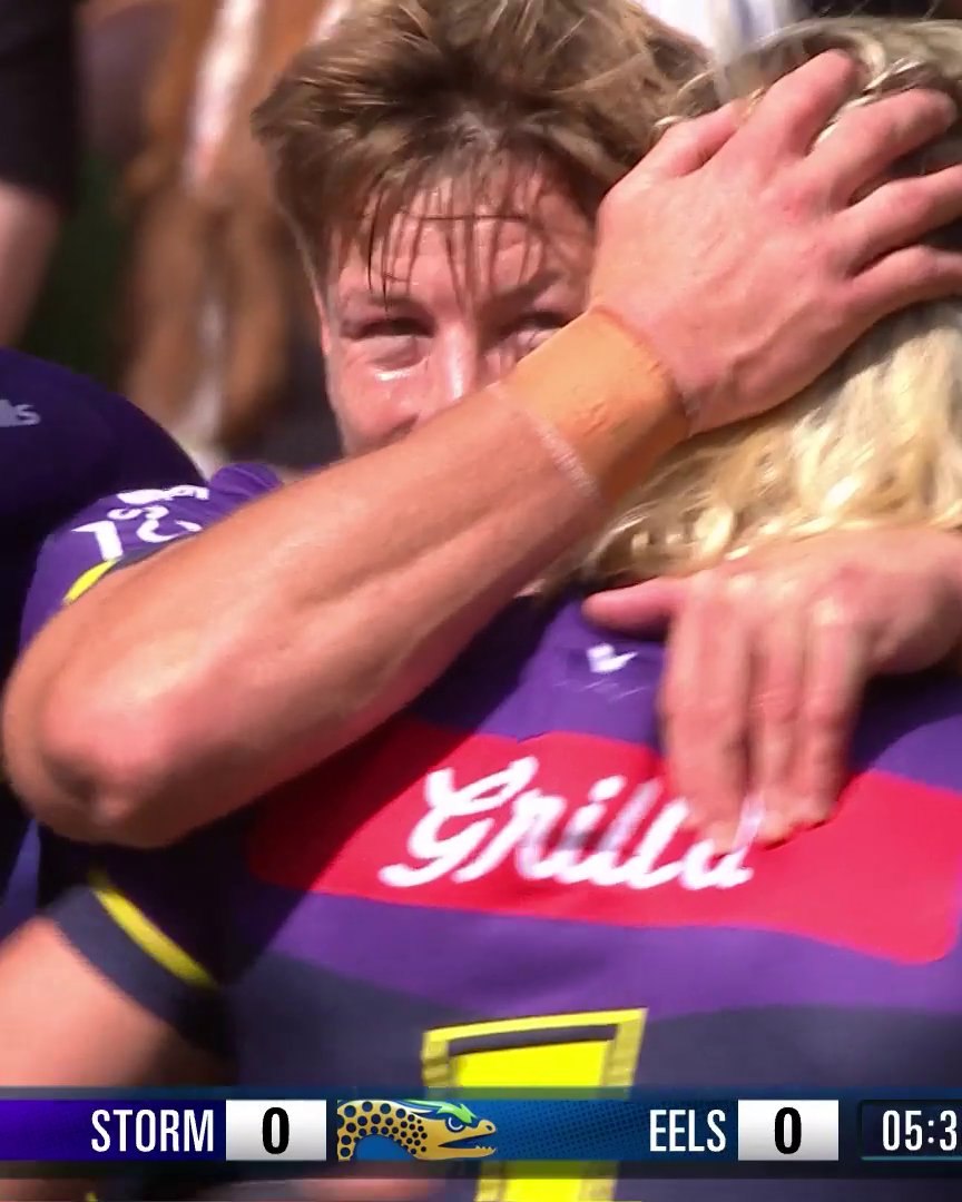 Eyes up footy from Papenhuyzen! 🌩 #NRLStormEels