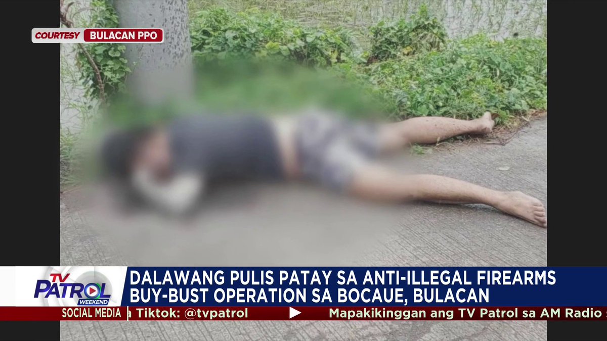 Tuloy ang pagtugis sa isa sa dalawang lalaking bumaril at nakapatay sa dalawang pulis sa gitna ng anti-illegal fireams buy-bust operation sa Bocaue, Bulacan. Hawak na ng mga awtoridad ang kapatid ng suspek na nakatransakyon ng mga biktima.