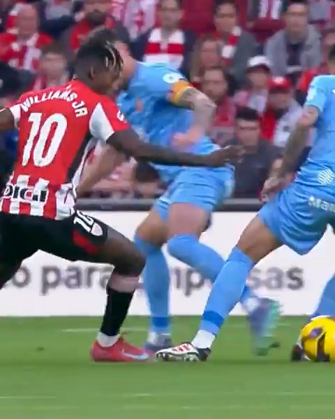 🌪 ¡𝐈𝐌𝐏𝐀𝐑𝐀𝐁𝐋𝐄, Nicolas Williams! #AthleticMallorca | #LALIGAEASPORTS | #LALIGAHighlights