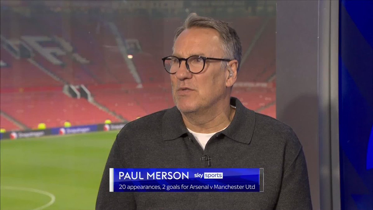 "No team wins anything without a good centre-forward!" Paul Merson said Arsenal should be worried with ten games left in the season 👀