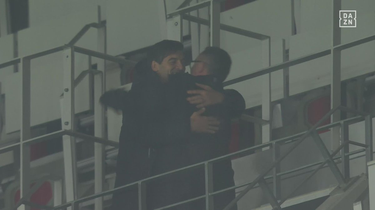 Paulo Fonseca suspendu. ❌ Franck Haise suspendu. ❌ Du coup, les deux coachs se retrouvent en tribunes. 😅 🎥 DAZN France