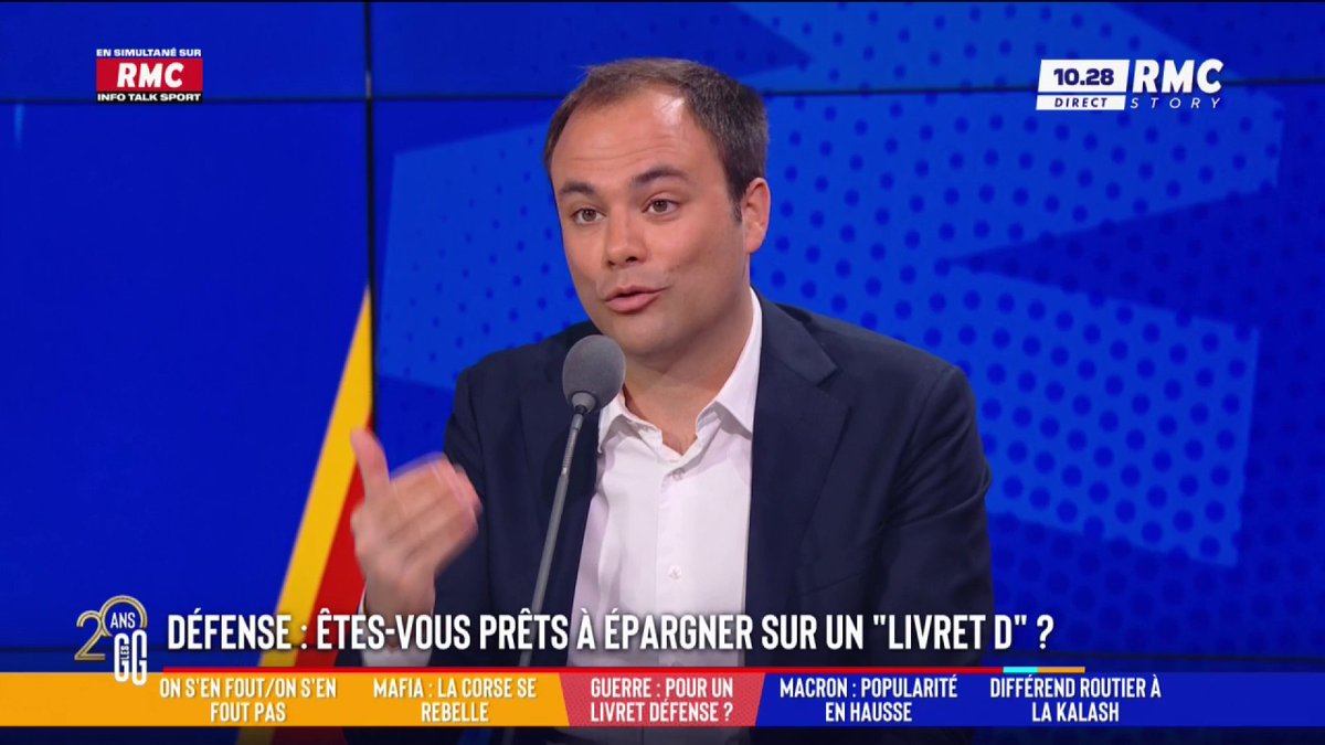 🪖 Emmanuel Macron demande à Charles Consigny de s'engager sur le sol ukrainien et de partir avec une boussole et un préservatif. #GGRMC #IA