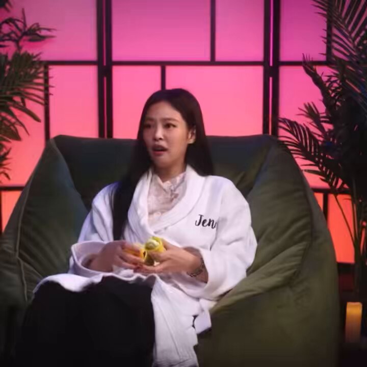 카피바라 좋아한다니까 대신에 사촌인 기니피그 데려왓대 ㅜㅋㅋㅋㅋㅋ