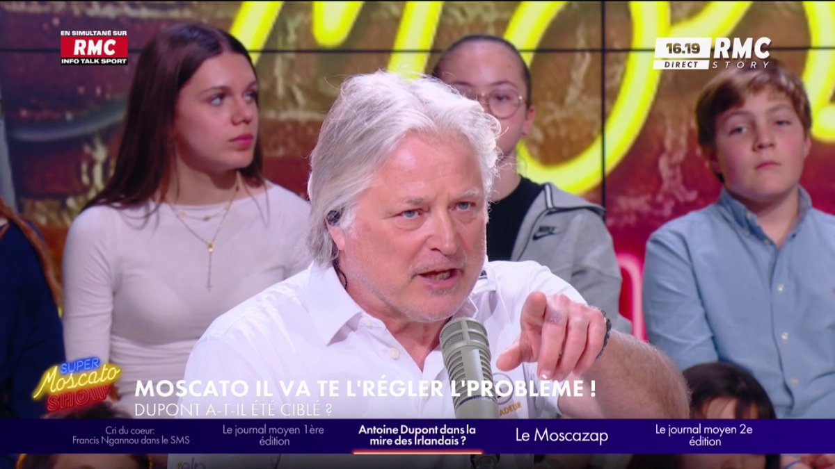 🗣️🏉 Vincent : "Arrêtez de faire des polémiques pour rien ! Des étayages comme celui-là, il y en a 1000 chaque week-end. Si vous ne voulez pas de problème, allez jouer au volley !" 😲 Ça débat sur la blessure de Dupont dans le Super Moscato Show et c'est assez tendu !