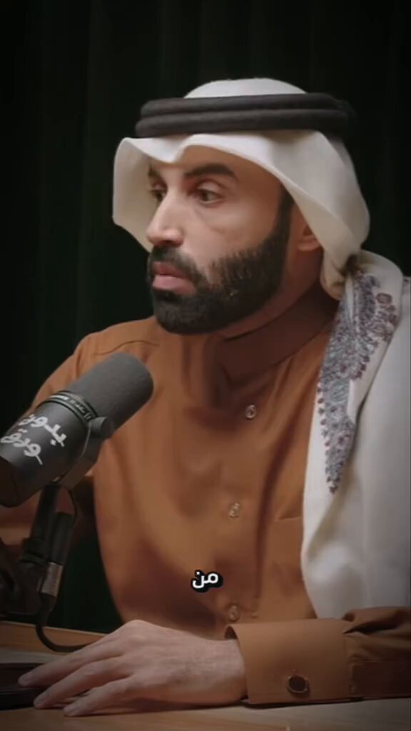 لماذا يوجد كثير من الشباب يردون على النىسويه وعلى الانحراف الاخلاقي والسلوكي في مواقع التواصل !؟ " الجواب "
