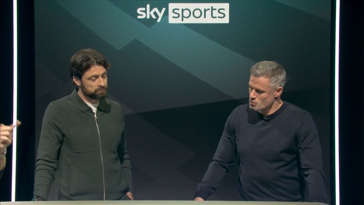 🗣️ "I don't think it's a foul" The MNF studio debate if there was a foul in the build-up to Newcastle's winner.