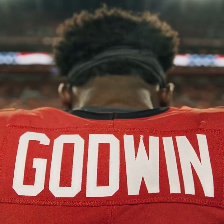 Krewe since '17 &amp; Chris Godwin's not going anywhere 😤 Watch more highlights on 📽️