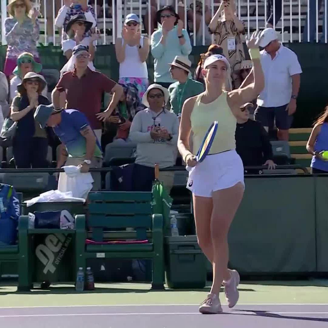 Cherry on top to her special day 🥳 Belinda Bencic secures the win over the No.13 seed Shnaider! #TennisParadise