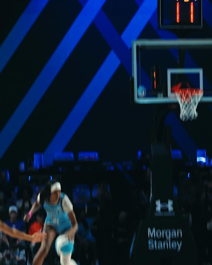 This whole sequence from Sky is pure cinema 🎥 Live on TNT 📺