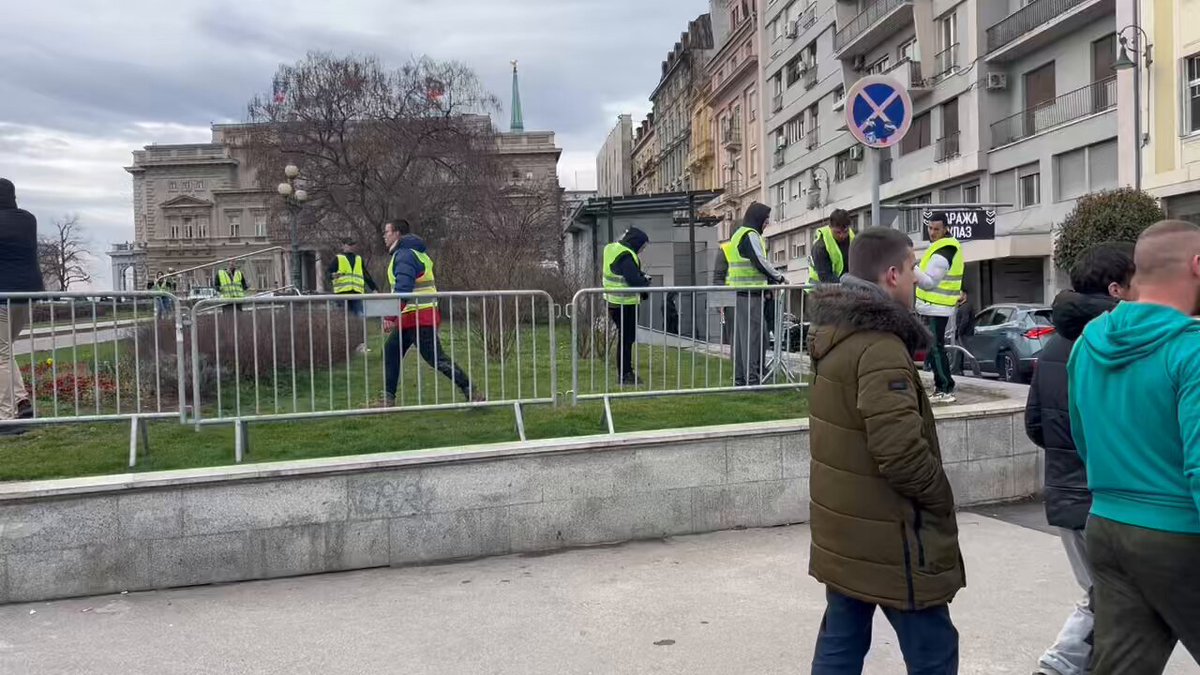 Beogradjani zauzeto je sve, ne moze se vise do Starog dvora