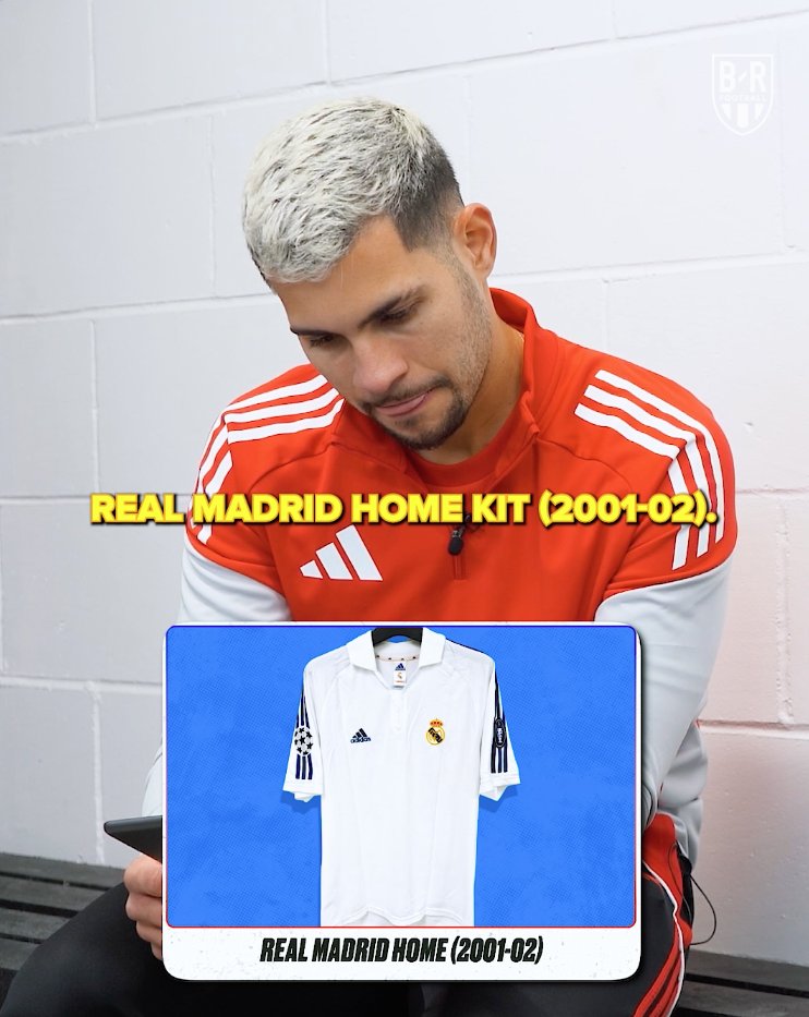 We asked Bruno Guimarães which players come to mind for these iconic shirts 👕✨