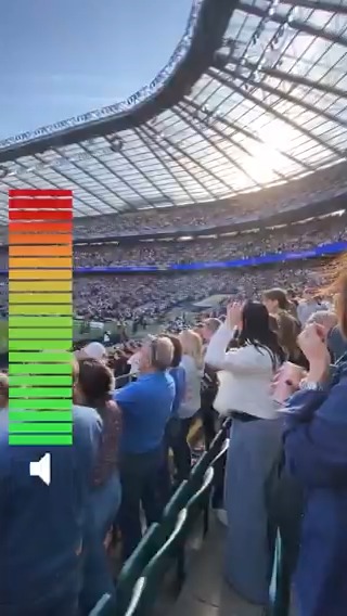 Volume levels 📈📢 Allianz Stadium came alive on Sunday 🙌 Allianz UK | #AllianzStadium | #TogetherWeRaiseTheRoof