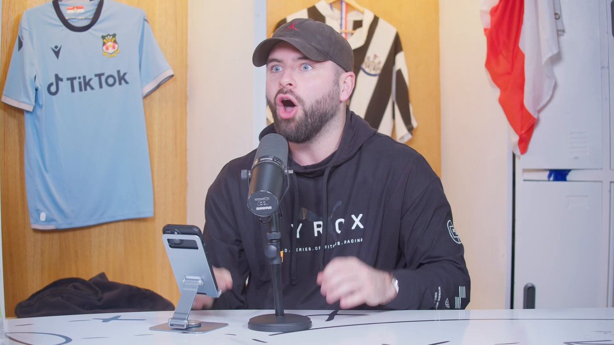 🚨NEW PODCAST OUT NOW🚨 BIG ARGUMENT!! 🤔Is Arteta to blame for no strikers? ⚽️Sidemen Charity Match DRAMA 🏆Creating our Alphabet XI... Link below!👇 Theo Baker Reev Tom Garratt Lewis Bowden