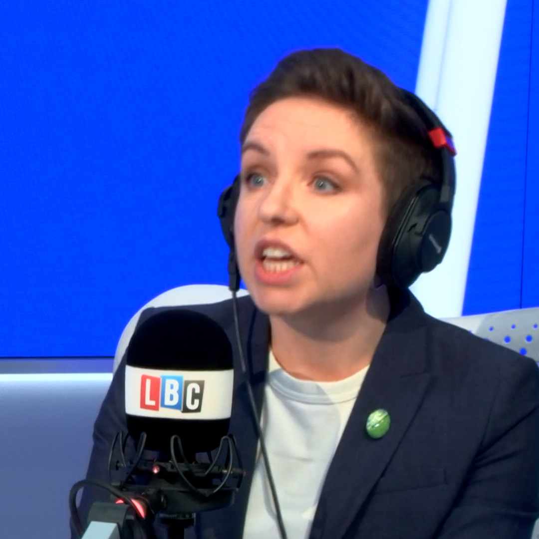 ‘Living as a woman doesn’t make you a woman.’ ‘I trust people to be an expert in their own gender.’ @Carla_Denyer and Tom Swarbrick debate trans people existing in women's spaces.