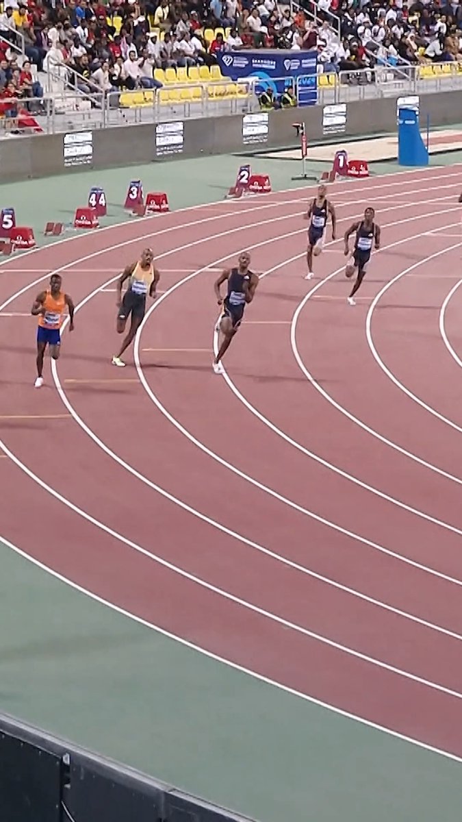 This is why we call him 'SpeedyStevie' 🏎️ #DohaDL 🇶🇦 #DiamondLeague 💎