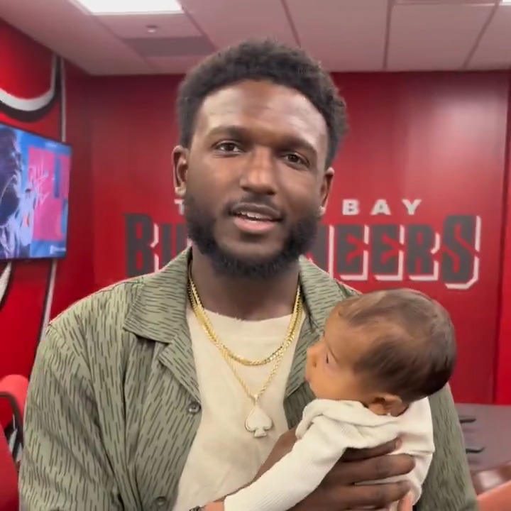 .Chris Godwin & Ace are ready to make more memories in Tampa Bay ๐ฅน