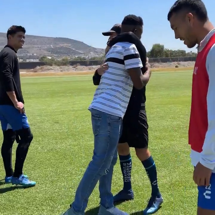 👀 | Oye, Muralla... ¿y si el Almadismo te llama? #PachucaSomosTodos🤍💙
