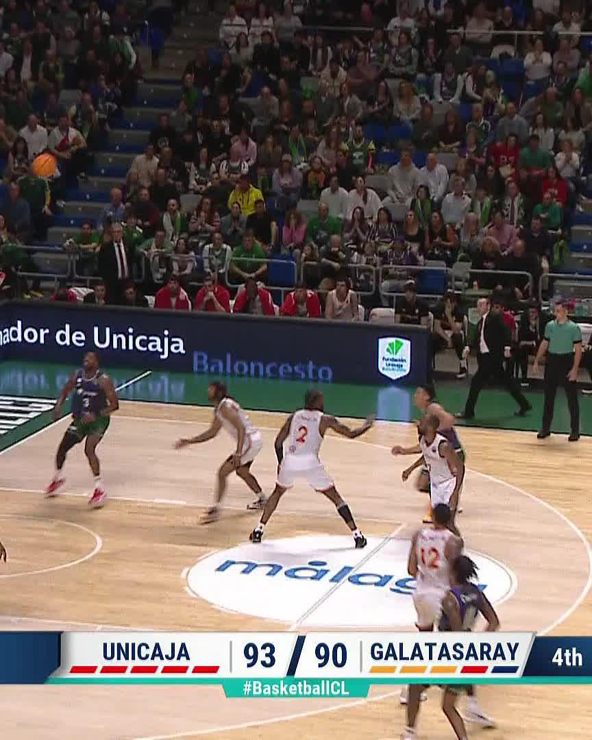 Tyson Carter 🤝 Tyson Perez CLUTCH 3s 🗡️ #BasketballCL | UnicajaCB
