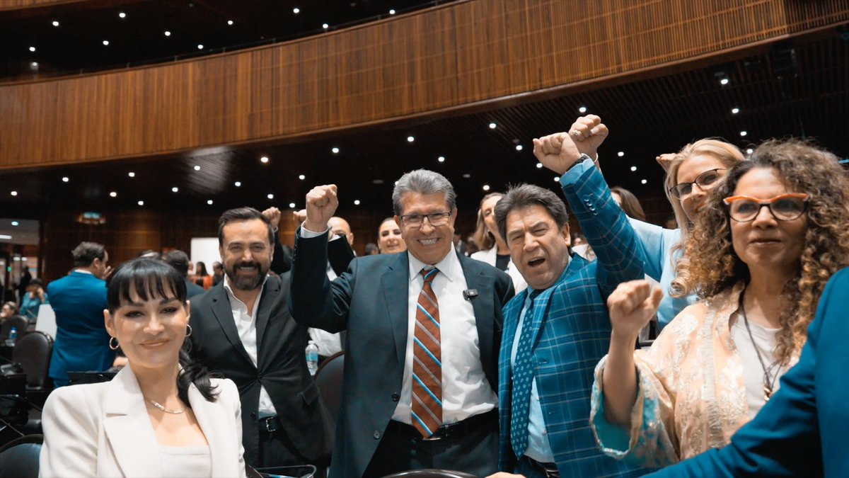 Les comparto mi participación en tribuna. Hoy, en el Pleno de la H. Cámara de Diputados, debatimos sobre una reforma constitucional clave, de la Presidenta Claudia Sheinbaum Pardo, para fortalecer la soberanía nacional y proteger a México de posibles intervenciones extranjeras.