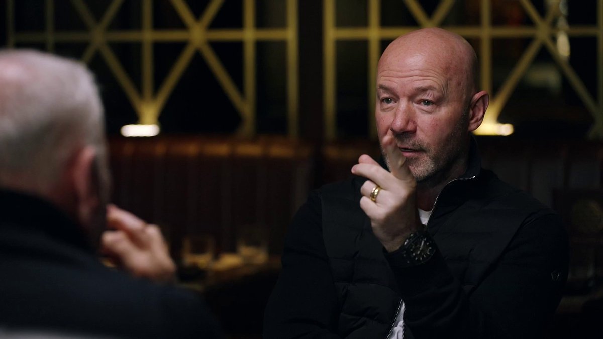 "I got the call from Man Utd." 👀 Alan Shearer recalls his meeting with Sir Alex Ferguson as a move to the Red Devils looked like a possibility… 🗣️ 📲 The Premier League legend is the next guest on Ally McCoist’s Social Club: