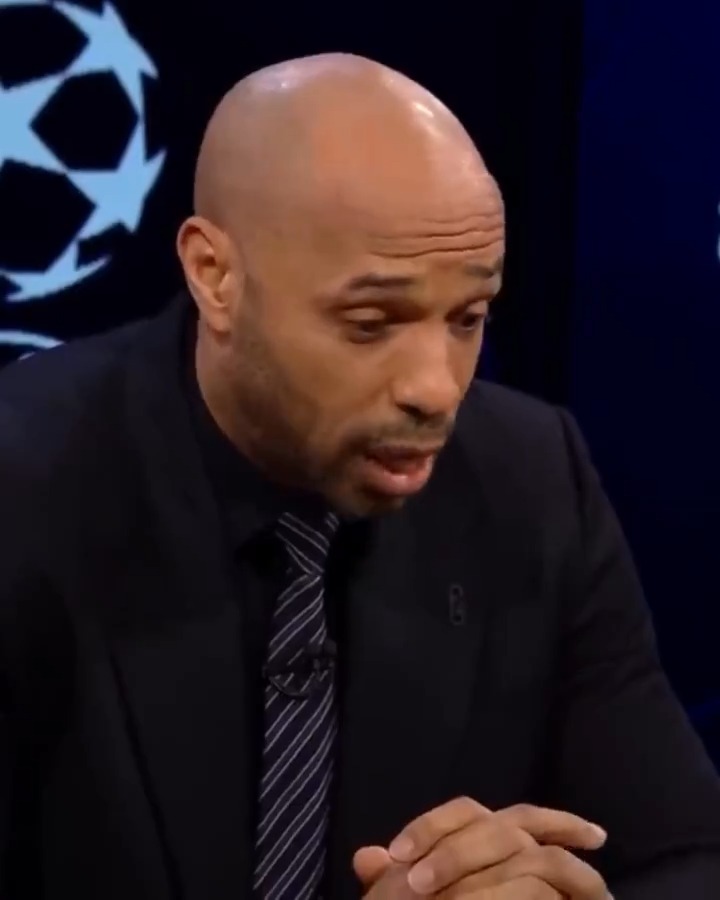 “This guy Vitinha plays a different sport”